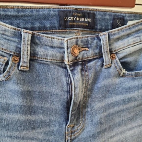 Lucky Brand Ava Distressed Chewed Hem Crop Skinny Jeans - Picture 10 of 16